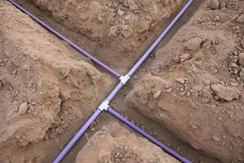 riego cesped artificial