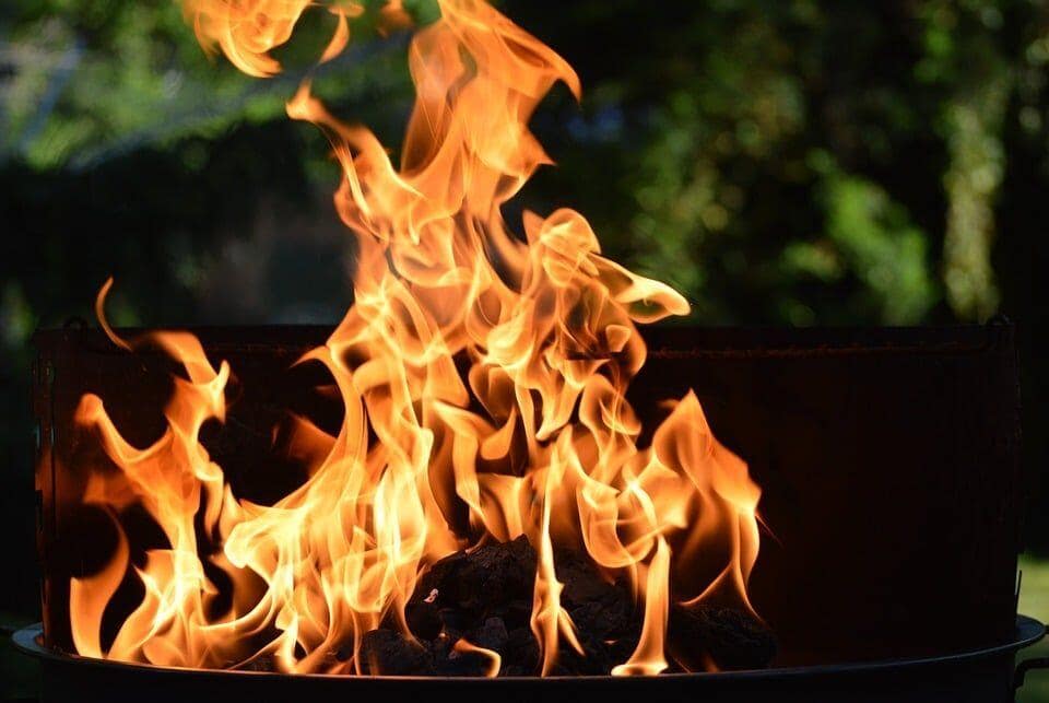 Resistencia al fuego del césped artificial
